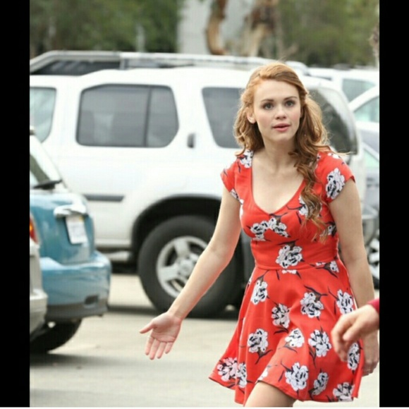 Abercrombie & Fitch Floral Cutout Dress ISO!!!