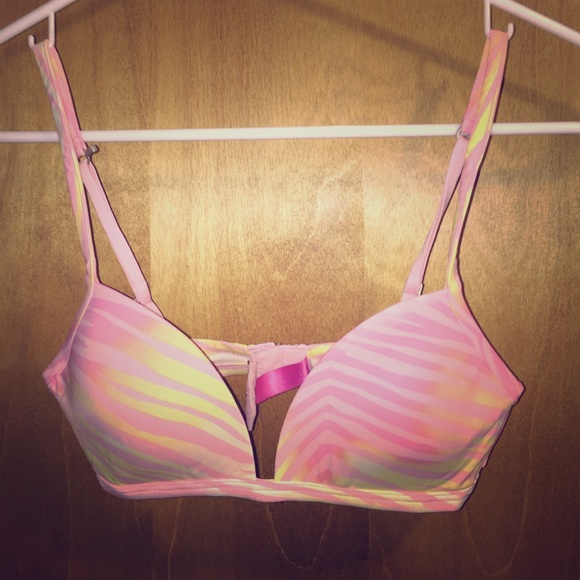 Cute VS bra