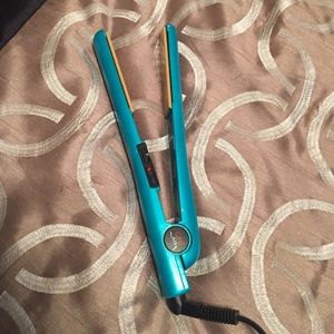 Straightener