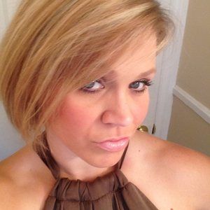 Meet your Posher, Dayna