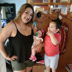 Meet your Posher, Myra