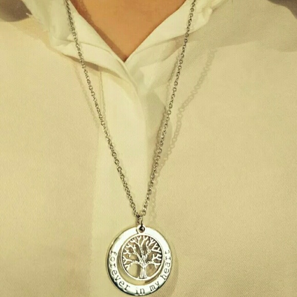 Sold ! Tree of Life Long Necklace New - Picture 2 of 2