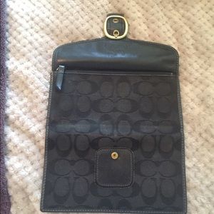 Coach wallet ***HOLD**** do not purchase!