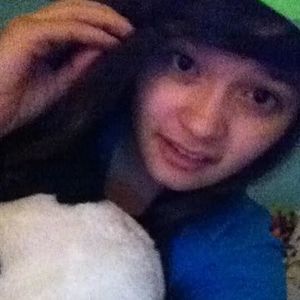 Meet your Posher, Beatriz