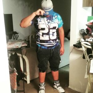 Meet your Posher, Javier