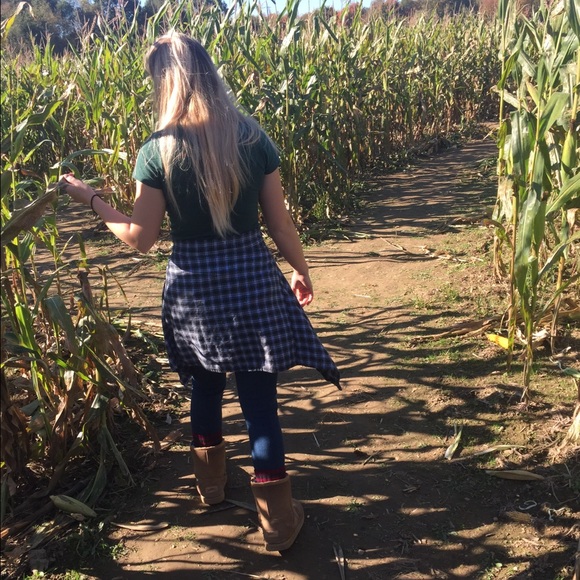 Meet your Posher, Casey - Picture 1 of 1