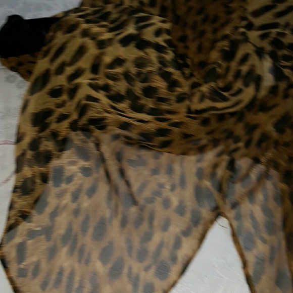 Animal print button down sheer shirt - Picture 3 of 4
