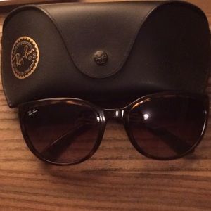 Ray-Ban Emma Cat Sunglasses