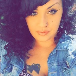 Meet your Posher, Erica