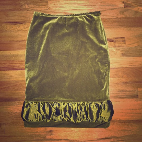 Grace Elements Ruffle Skirt