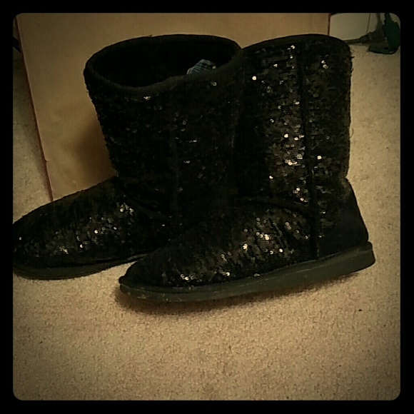 Black sequin boots