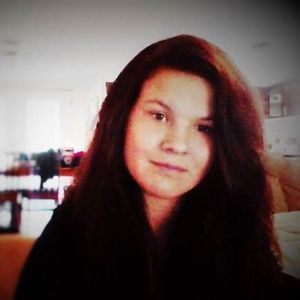 Meet your Posher, Clara