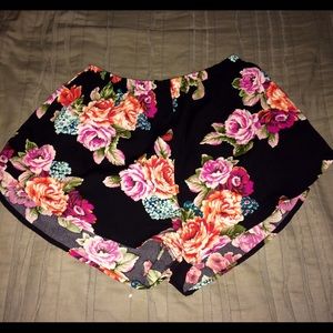 Floral shorts