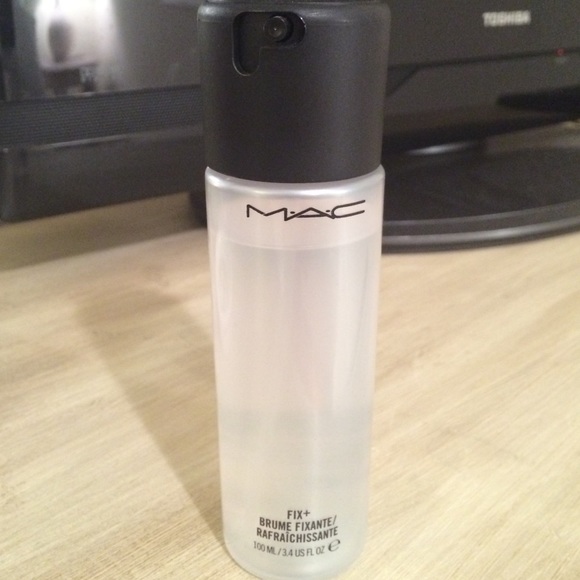 Mac fix spray
