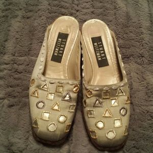 Cute Stuart weitzman  mules awesome  size 5