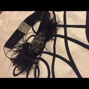 VERY LOWEST💲White House Black Market Feather Belt