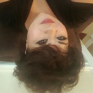 Meet your Posher, Christine