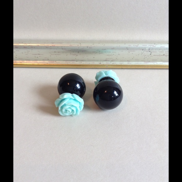 Double Earrings with colorful Rose