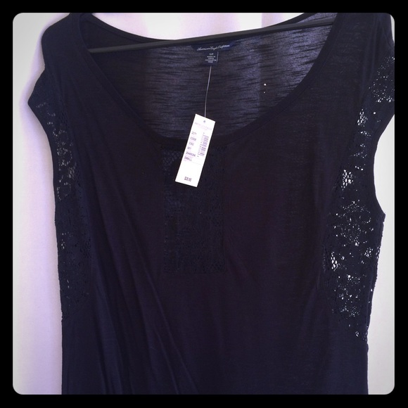 Brand new shirt from American Eagle Outfitters