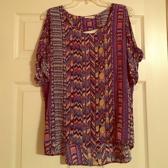 Aztec top