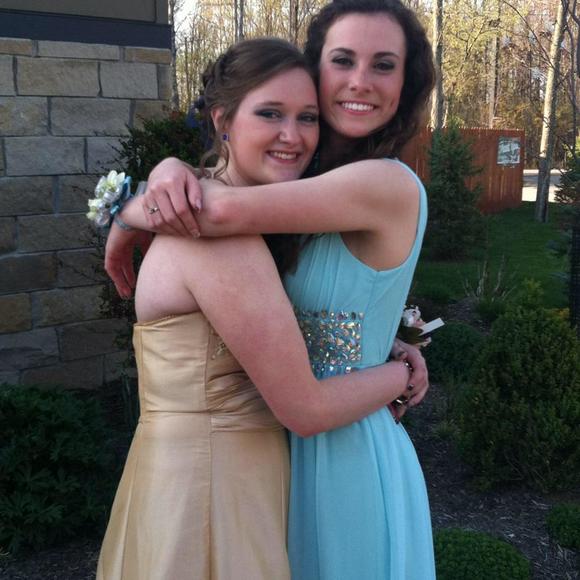 Meet your Posher, Brianna