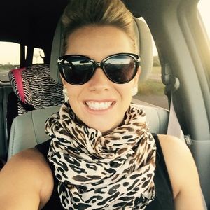 Meet your Posher, Callie