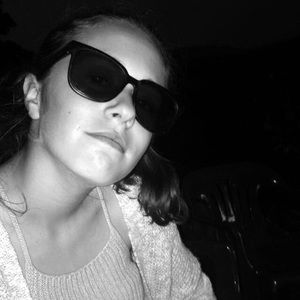 Meet your Posher, Francesca