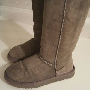 HOLD for @jennifer_dering Tall grey UGG boots