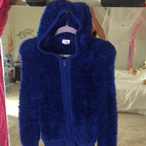 Coat - Picture 2 of 3