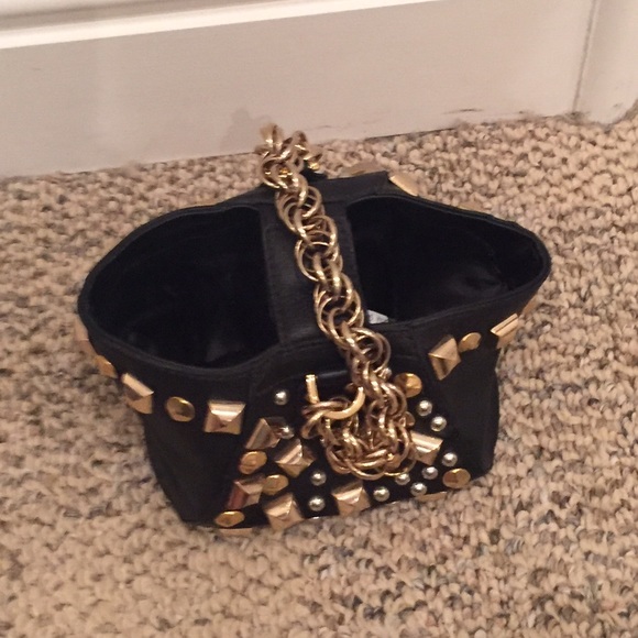 Limited audition Versace &H&M mini bag