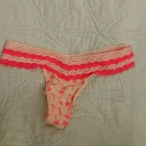 VS PINK thong