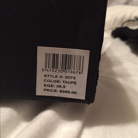 Women's wedged sneakers