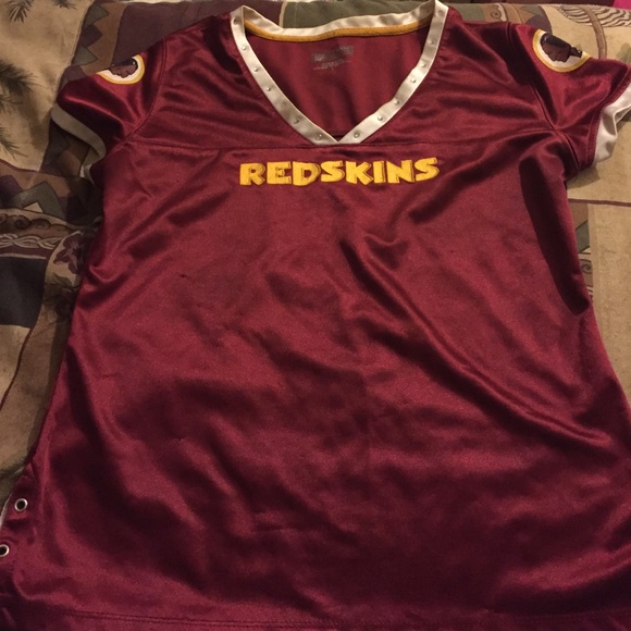 Red skins shirt