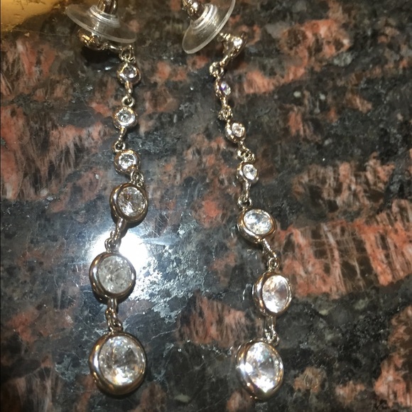 🔵Dangly earrings