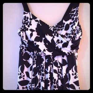 Forever 21 - black & white dress
