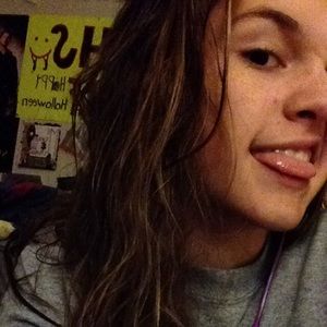 Meet your Posher, Shelby