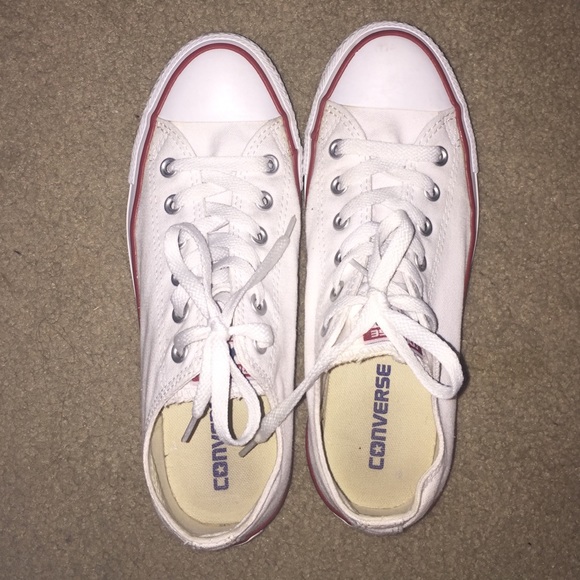 Converse Shoes - 👟 White Low Top Converse