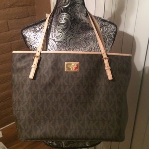 Michael kors diaper bag