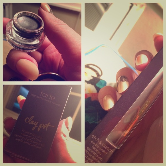 Tarte clay eyeliner and liner brush