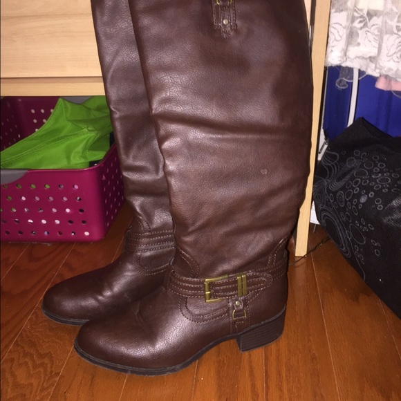 Size 6.5 brown tall boots
