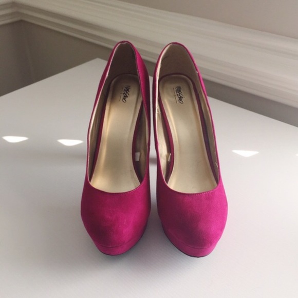 Mossimo Supply Co. Shoes - 🌻HP!🌻 Mossimo Magenta Platform Pumps
