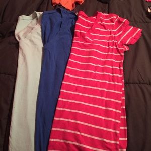 V-neck Shirt Bundle
