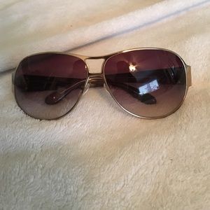 Marc by Marc Jacobs sunglasses‼️