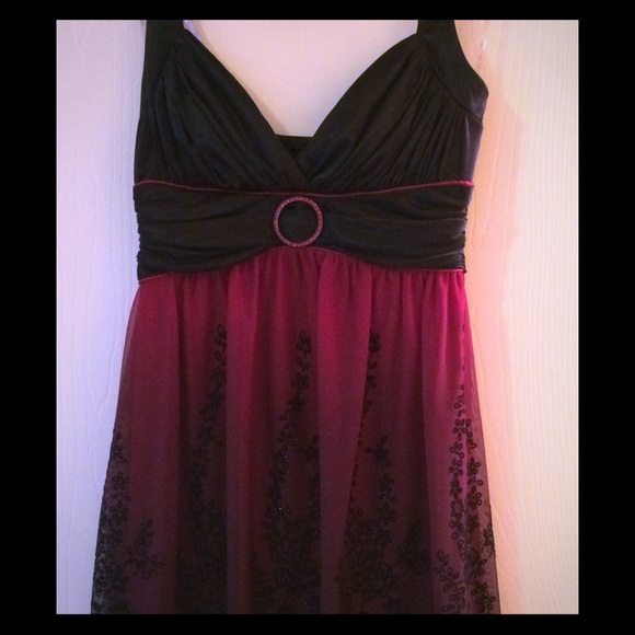 City Triangles - empire waist halter dress SM
