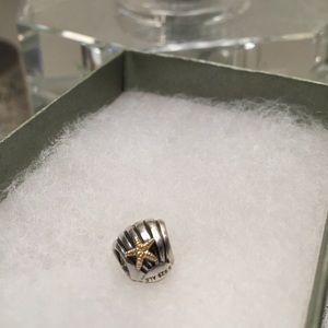 Pandora silver shell with real goal starfish charm