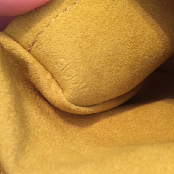 Louis Vuitton Pleaty Denim - Picture 3 of 4