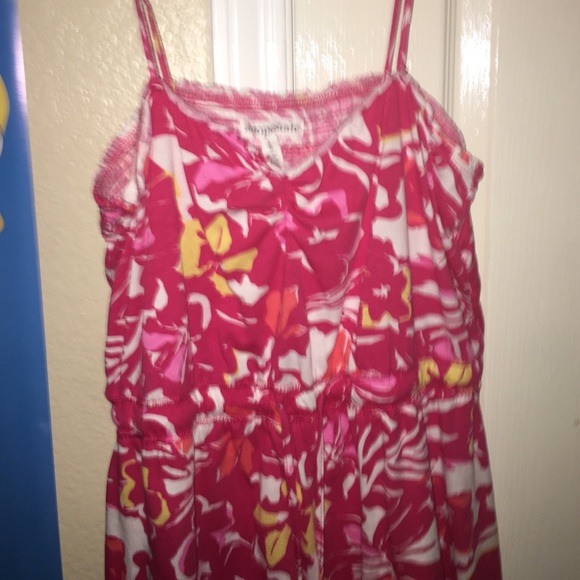 Cute colorful dress!!! - Picture 2 of 3