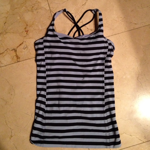 Lululemon tank