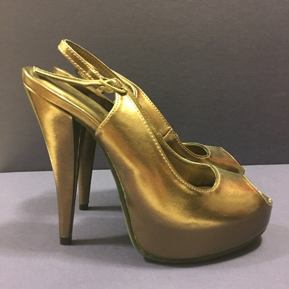 Call It Spring Shoes Brand New Gold Call It Spring Platform Poshmark