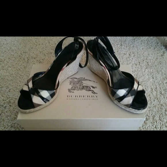 Signature Shoes - Picture 2 of 2